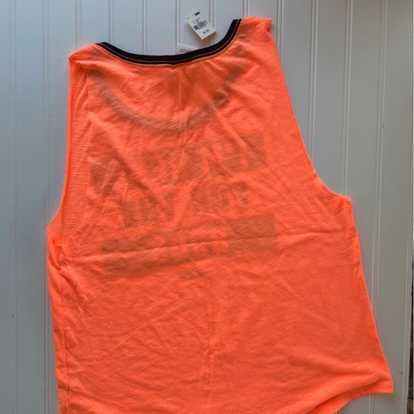 BNWT PINK by Victorias Secret “IM HERE FOR THE BOOS” muscle tank - Picture 4 of 9